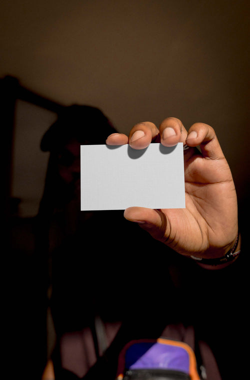 BUSINESS-CARD-MOCKUP-021